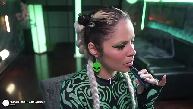 Snapshot of alessa_goreng chatting on 01-17-26, 08:19 alessa goreng online show from 01-17-26, 08:19