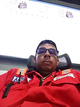 El-reyleon online show from 03-25-26, 08:53