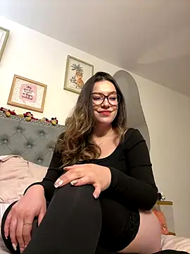 Snapshot of samysweet_8 chatting on 01-08-26, 02:52 samysweet 8 online show from 01-08-26, 02:52