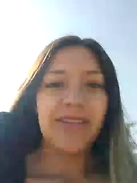 Snapshot of alana_69 chatting on 12-14-24, 01:59 alana 69 online show from 12-14-24, 01:59