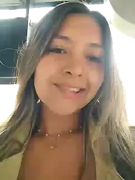 Snapshot of alana_69 chatting on 12-28-24, 03:37 alana 69 online show from 12-28-24, 03:37