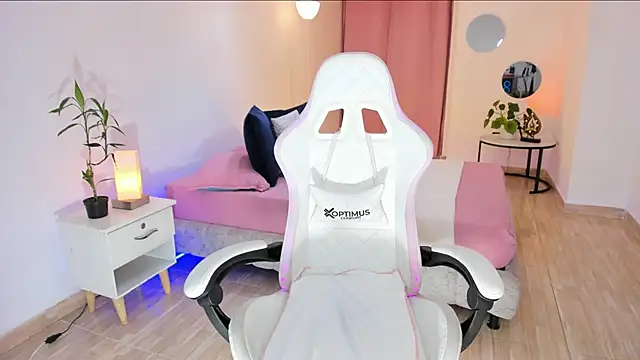 carleee winter online show from 03-11-26, 10:38