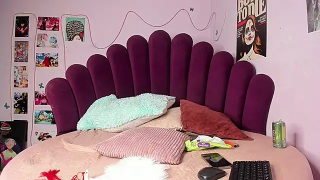 karla ricochett online show from 11-01-25, 04:47