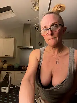 Snapshot of Alzibar337136_ chatting on 01-11-26, 08:25 Alzibar337136 online show from 01-11-26, 08:25