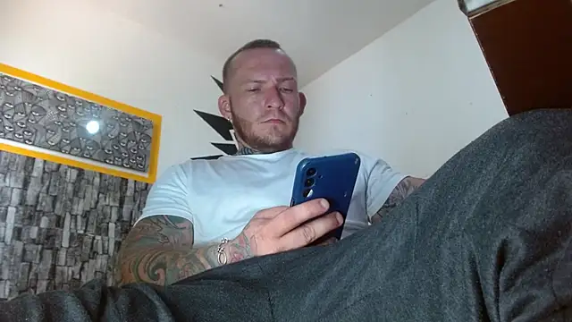 stripnolimits online show from 10-23-25, 04:39