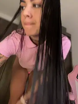 Sarasanders 4 online show from 12-12-24, 01:21