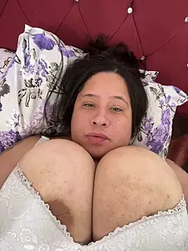 Snapshot of ketypeituda chatting on 03-08-26, 01:04 ketypeituda online show from 03-08-26, 01:04