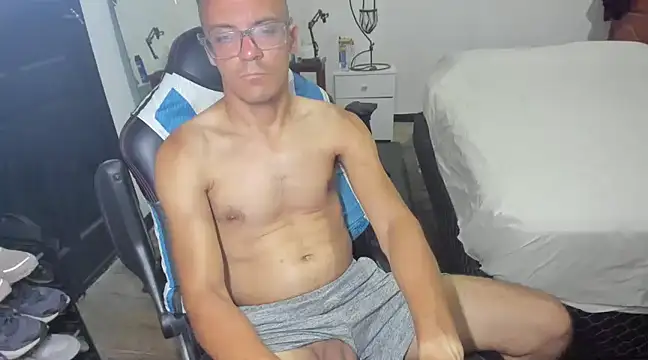 guachin hunk online show from 02-16-25, 04:53