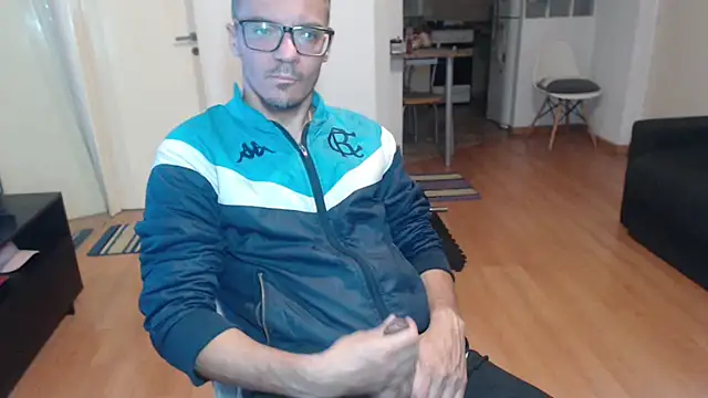 guachin hunk online show from 06-05-26, 03:24