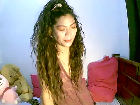 Snapshot of sweetvirginia01 chatting on 02-11-26, 08:47 sweetvirginia01 online show from 02-11-26, 08:47