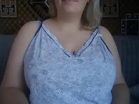 Diana Britt online show from 09-12-25, 06:02