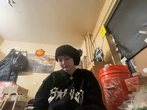 Snowbunnycake 131 online show from 04-26-26, 04:32