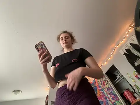 Snowbunnycake 131 online show from 07-28-26, 08:52