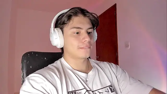 Giordano Russo online show from 04-16-26, 05:25