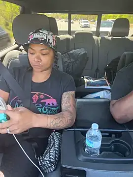 HaloRodeoLover2 online show from 04-11-26, 03:49