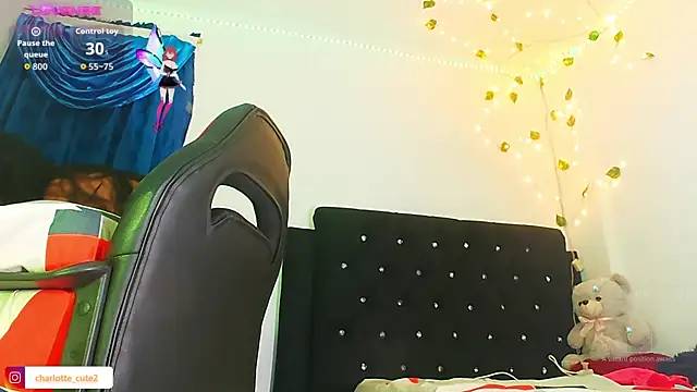 Snapshot of cute_charlotte_ chatting on 09-18-25, 04:47 cute charlotte online show from 09-18-25, 04:47