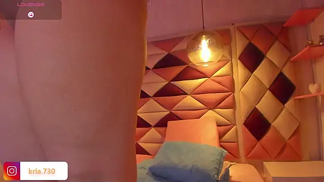 Snapshot of _kaarla_ chatting on 01-21-25, 03:04 kaarla online show from 01-21-25, 03:04