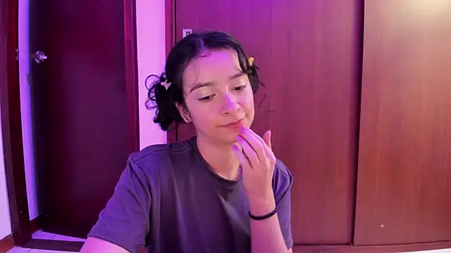  Lunnaa  online show from 02-23-25, 05:01