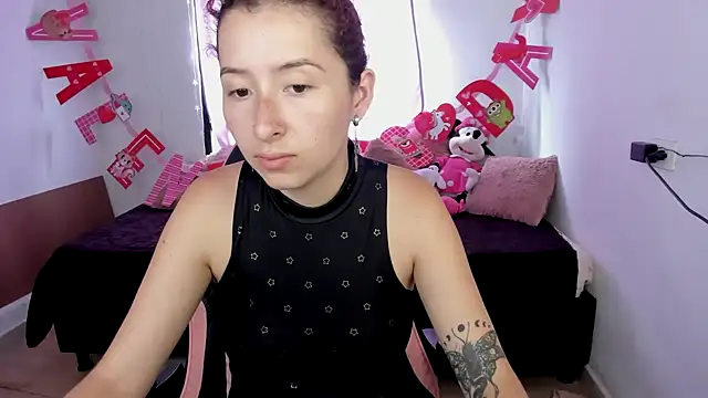 Ginger Sweetty online show from 02-14-25, 08:26