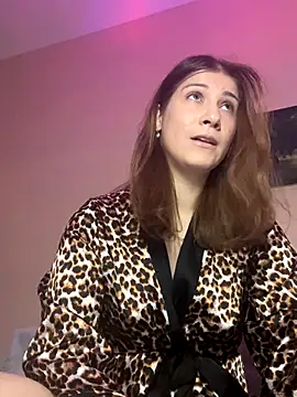 Snapshot of CassandraGood chatting on 10-21-25, 08:48 CassandraGood online show from 10-21-25, 08:48