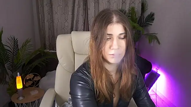 CassandraGood online show from 03-15-26, 07:03