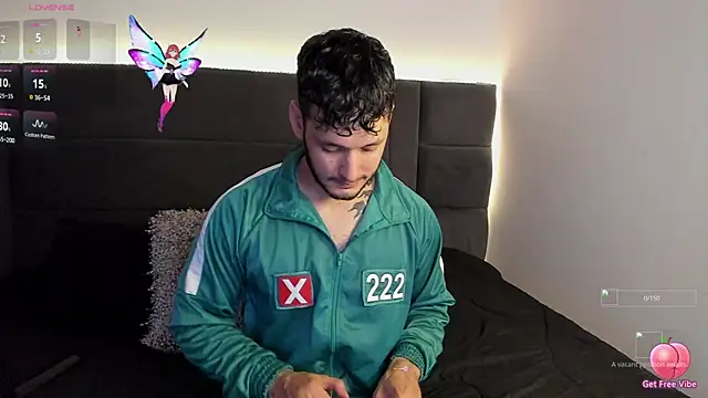 Snapshot of alejandro__2 chatting on 10-21-25, 04:30 alejandro 2 online show from 10-21-25, 04:30