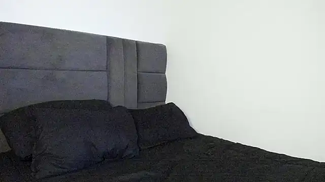 Snapshot of alejandro__2 chatting on 12-02-25, 06:25 alejandro 2 online show from 12-02-25, 06:25