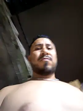 Snapshot of Eumanzor chatting on 01-09-26, 04:15 Eumanzor online show from 01-09-26, 04:15