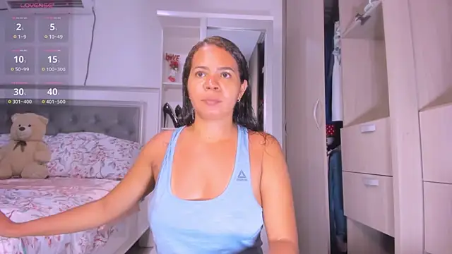 sharonDulce online show from 02-17-25, 01:04