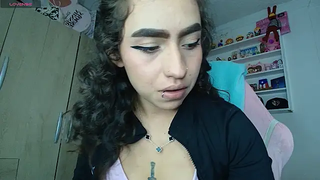 valenor  online show from 01-17-26, 03:00