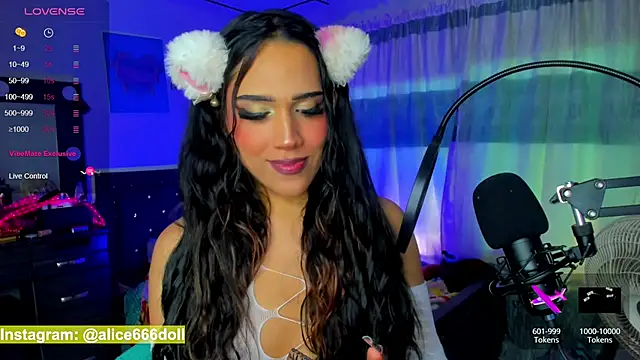 Snapshot of SWEET_ALICEXX chatting on 03-04-25, 05:34 SWEET ALICEXX online show from 03-04-25, 05:34