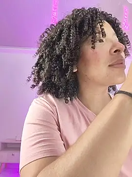 Snapshot of DannaBerry chatting on 11-25-25, 03:56 DannaBerry online show from 11-25-25, 03:56