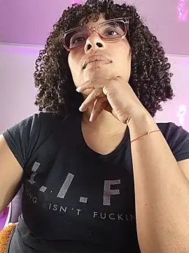 Snapshot of DannaBerry chatting on 01-31-26, 08:07 DannaBerry online show from 01-31-26, 08:07