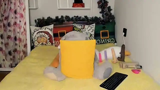 Snapshot of Stripchatlady chatting on 01-06-26, 03:10 Stripchatlady online show from 01-06-26, 03:10