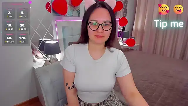 EsterLogan online show from 03-03-25, 09:22