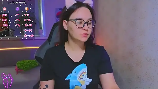 EsterLogan online show from 09-19-25, 12:28