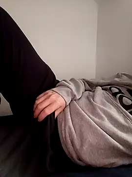 Snapshot of ScalicHat69 chatting on 02-03-26, 03:28 ScalicHat69 online show from 02-03-26, 03:28