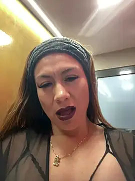 Snapshot of angelitasexy81 chatting on 12-10-24, 11:00 angelitasexy81 online show from 12-10-24, 11:00