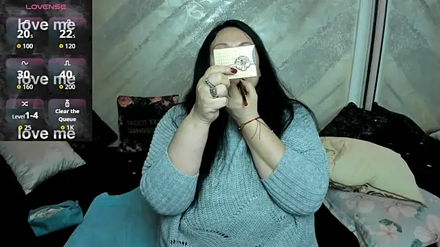 Snapshot of lady_lauren chatting on 12-04-25, 05:50 lady lauren online show from 12-04-25, 05:50