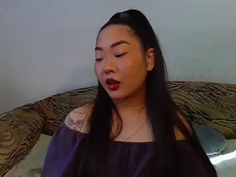 Snapshot of Aleksa_Blackdream chatting on 05-26-26, 02:35 Aleksa Blackdream online show from 05-26-26, 02:35