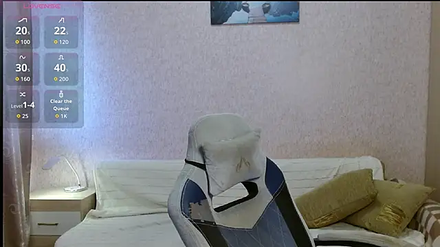 Aestheticguy101 online show from 10-31-25, 11:11