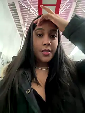 Snapshot of WHAAATTTTTTTTTT chatting on 12-16-25, 11:37 WHAAATTTTTTTTTT online show from 12-16-25, 11:37