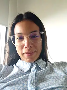 Snapshot of Angelinalombardi_ chatting on 03-13-25, 03:00 Angelinalombardi  online show from 03-13-25, 03:00