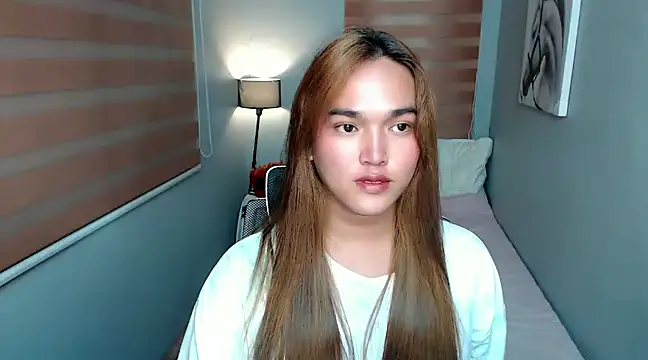 Snapshot of MoaningKylie chatting on 01-14-25, 12:56 MoaningKylie online show from 01-14-25, 12:56