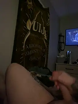 Snapshot of grizzlybearcody chatting on 12-21-24, 03:36 grizzlybearcody online show from 12-21-24, 03:36