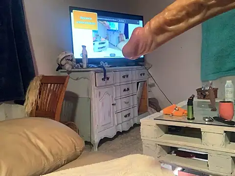 Snapshot of DreamGurlDaisy@xh chatting on 03-21-25, 02:07 DreamGurlDaisyxh online show from 03-21-25, 02:07