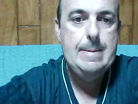 Snapshot of Hot-pico76 chatting on 10-18-25, 10:10 Hot-pico76 online show from 10-18-25, 10:10
