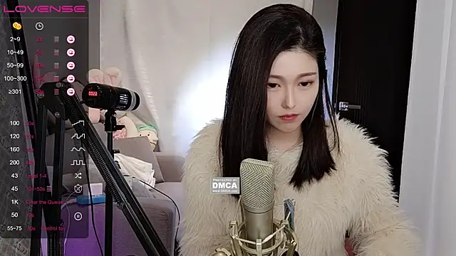 tw lala online show from 12-17-24, 04:11