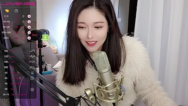 tw lala online show from 12-20-24, 07:39