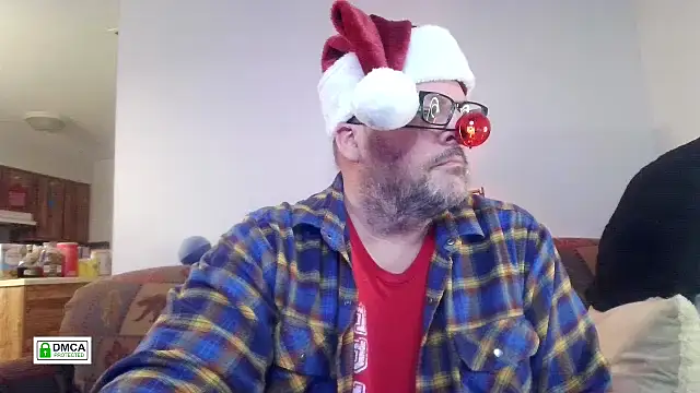 Snapshot of Ursulet_US chatting on 12-20-25, 12:40 Ursulet US online show from 12-20-25, 12:40